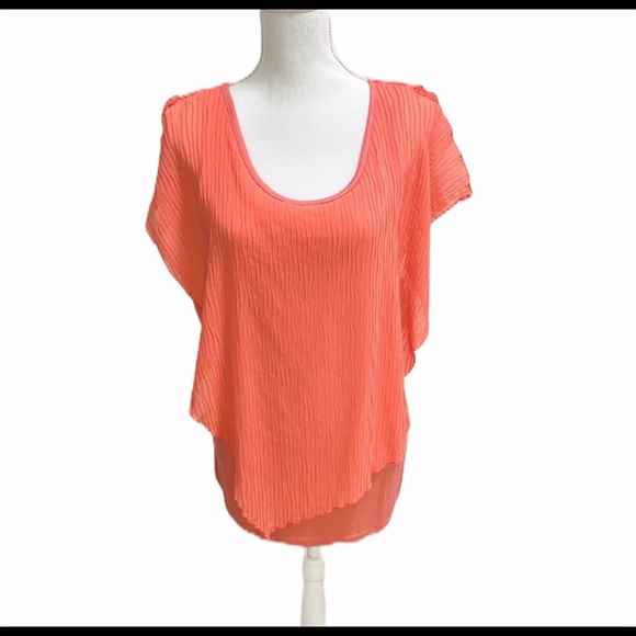 I N Studio Sz Lg Split Shoulder Coral Asymmetrical Overlay Top NWT - Picture 2 of 9